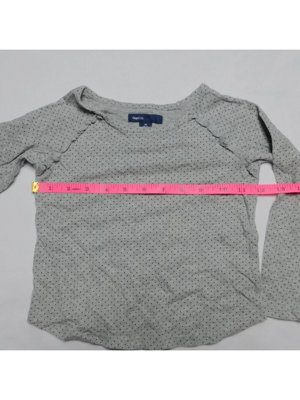 GapKids Girls Gray Polka Dot Ruffle Shoulder Long Sleeve Shirt XS (4-5)